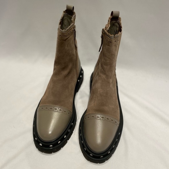 Free People Women's Tate Chelsea Ankle Boot In Oyster, size 11 - Picture 7 of 8